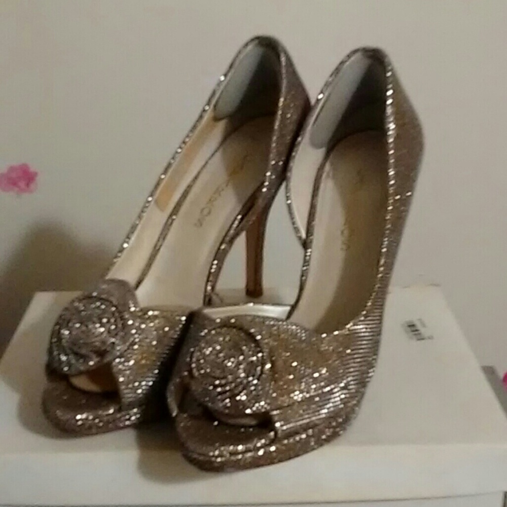 Evening shoes